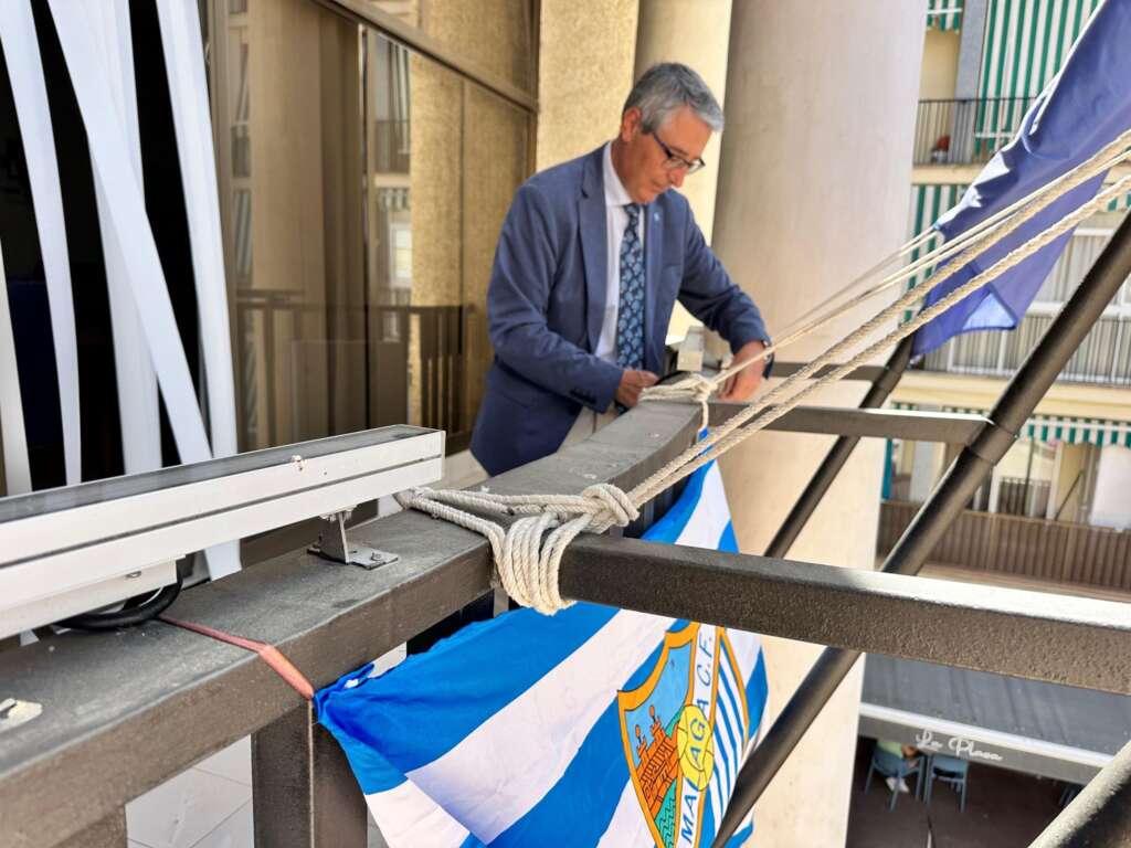 salado bandera malaga cf