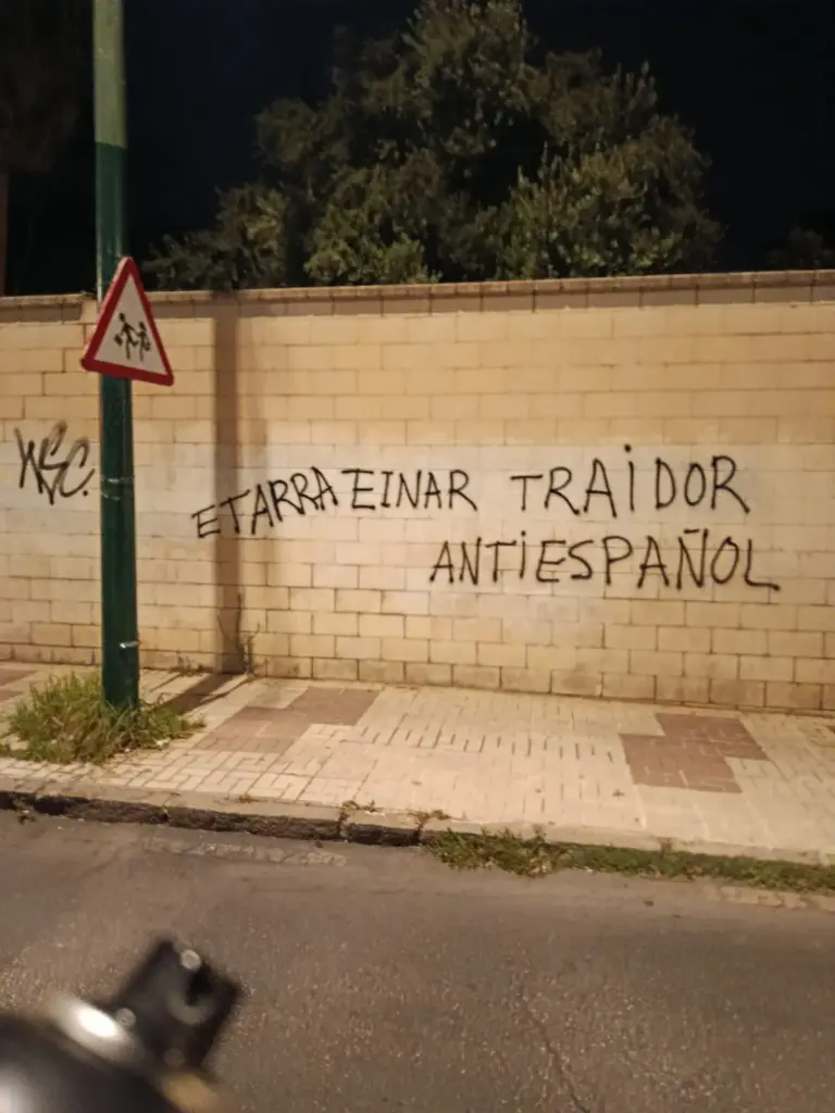 17 PINTADAS CONTRA EINAR GALILEA