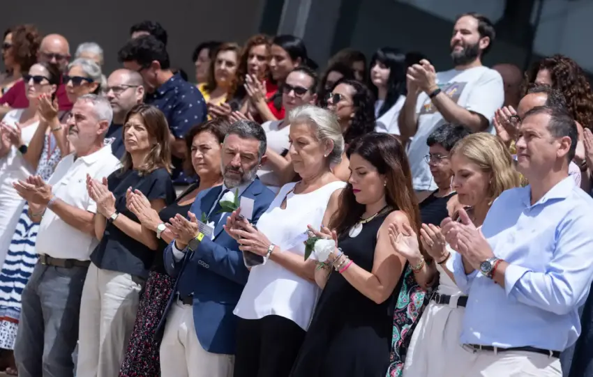 21 - MINUTO DE SILENCIO VIOLENCIA DE GÉNERO DIPUTACIÓN
