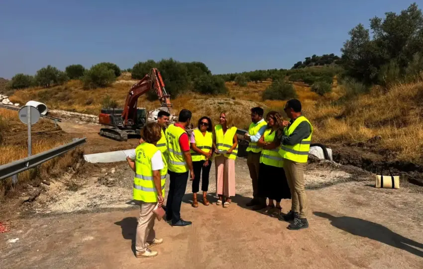23 - CARRETERERA BENAMARGOSA RIOGORDO