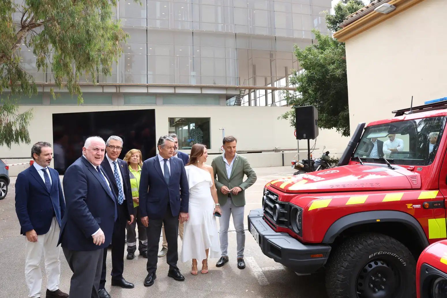 38 - BOMBEROS DIPUTACIÓN