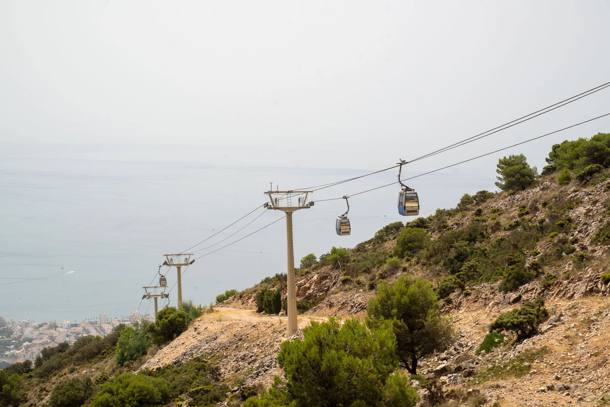 Benalmádena renueva el convenio con el Teleférico para que los empadronados disfruten de acceso gratuito al Monte Calamorro durante todo el año 4 44 - DÍA DEL EMPADRONADO BENALMADENA