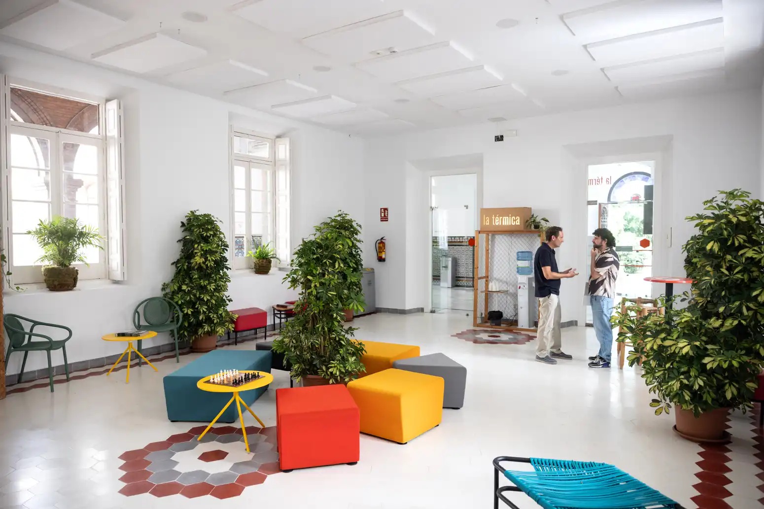 La Térmica crea un Refugio Climático Cultural para ofrecer un espacio gratuito de descanso, lectura y encuentro durante el verano 4 54 - LA TERMICA REFUGIO CULTURAL