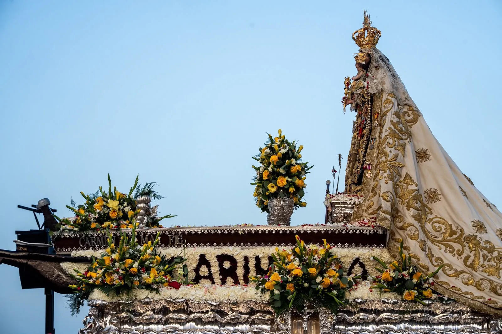 Miles de torremolinenses arropan a la Virgen del Carmen en una multitudinaria procesión por las calles y el mar 13 54 - VIRGEN DEL CARMEN TORREMOLINOS