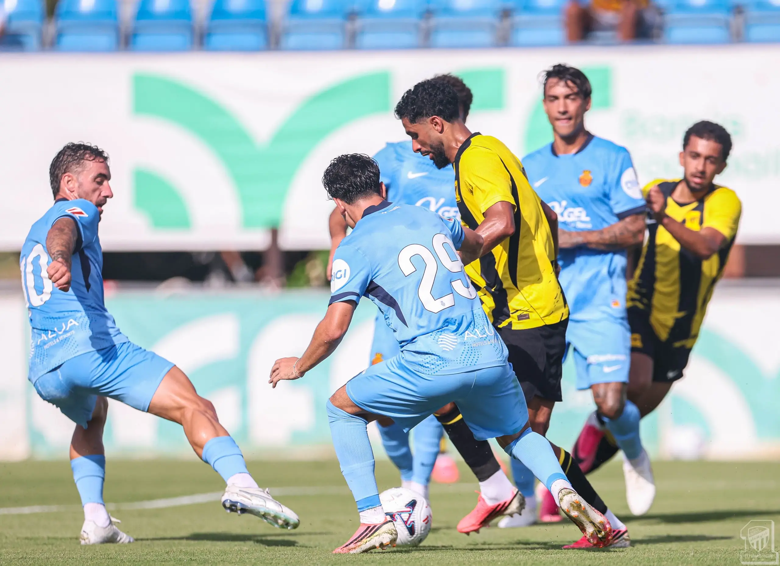 El Al-Ittihad sucumbe ante el Mallorca horas antes de medirse al Málaga CF