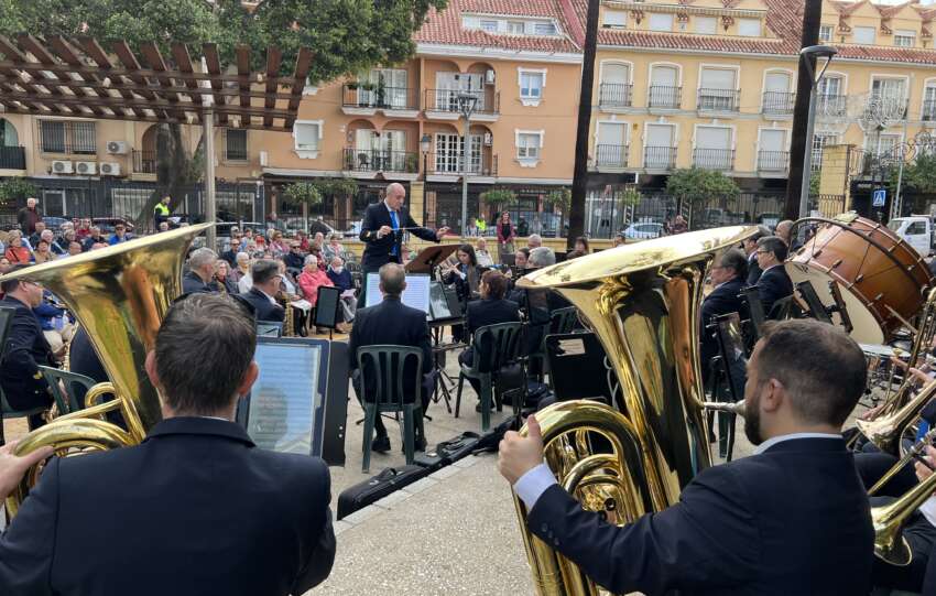 Concierto de la Banda Municipal de Musica en el parque de Espana