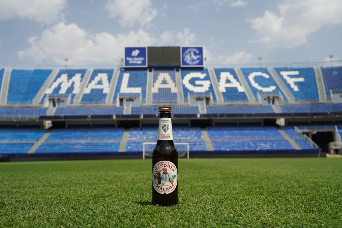 Radio Marca 2 EL COSTA DEL SOL LLEVARÁ EL NOMBRE DE CERVEZAS VICTORIA