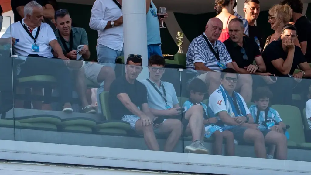 Los VIP en el Málaga CF VS Al-Ittihad: Pellegrini, Javi Gracia, En-Nesyri... 1 LOS VIP EN EL MÁLAGA CF VS AL ITTIHAD (2)