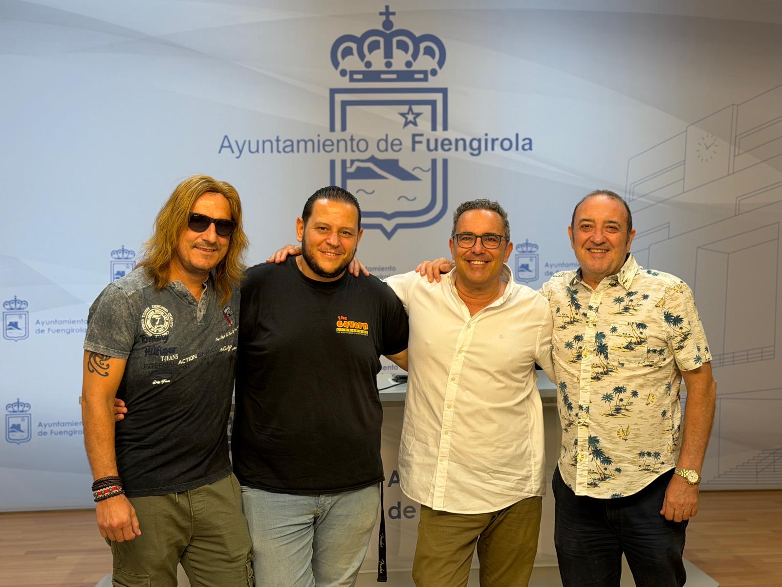 Radio Marca 37 Rodrigo Romero juntos a los integrantes de la Banda Stereo80 y el director de la Banda Municipal de Musica