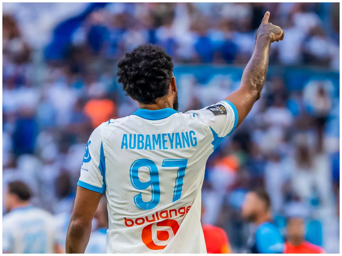 Radio Marca 2 Nuevo golpe sobre la mesa del Deportivo: ¡Aubameyang regresa a España!