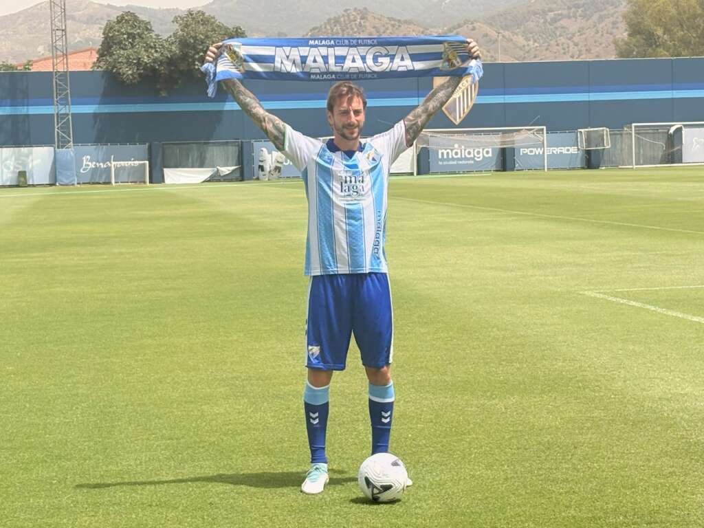 Calero: "Siempre he tenido la espinita clavada de volver al Málaga CF" 1 calero presentacion