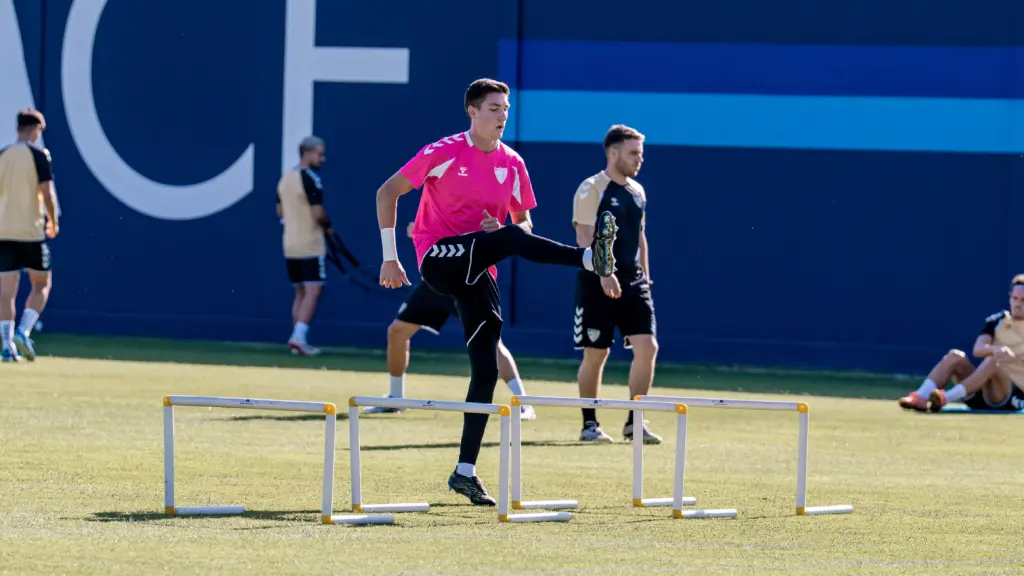 carlos lopez entrenamiento pretemporada anexo 12 11zon