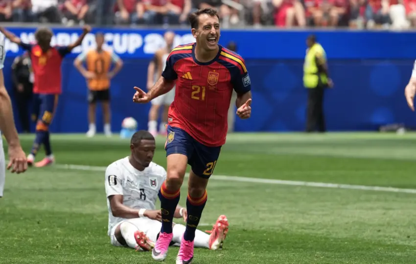 CRÓNICA | Esta sí es la España campeona