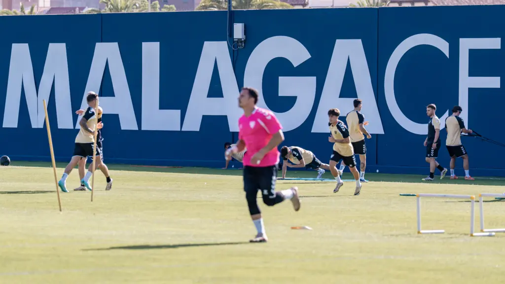 entrenamiento pretemporada malaga anexo 19 11zon