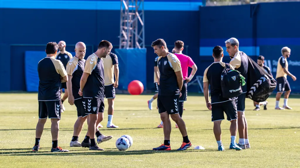 funes juan carlos andres cuerpo tecnico iznata entrenamiento anexo 23
