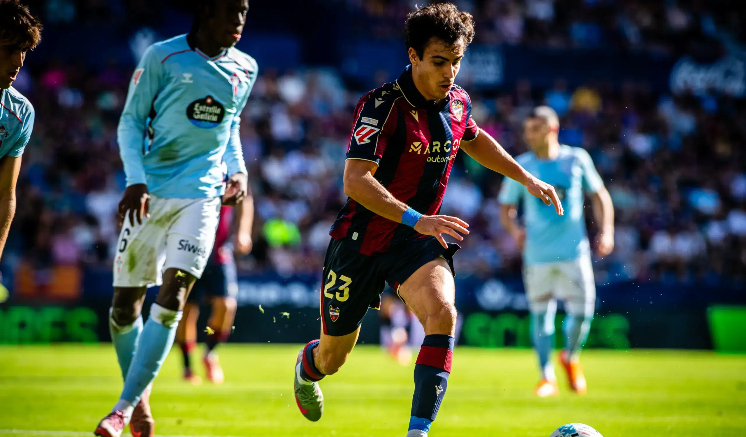 El Málaga CF, en la lista de equipos interesados por Manu Sánchez