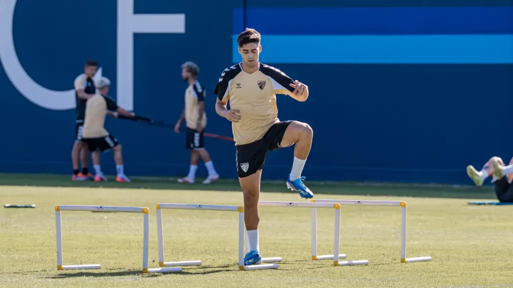 marcos rosa entrenamiento malaga pretemporada 37 11zon