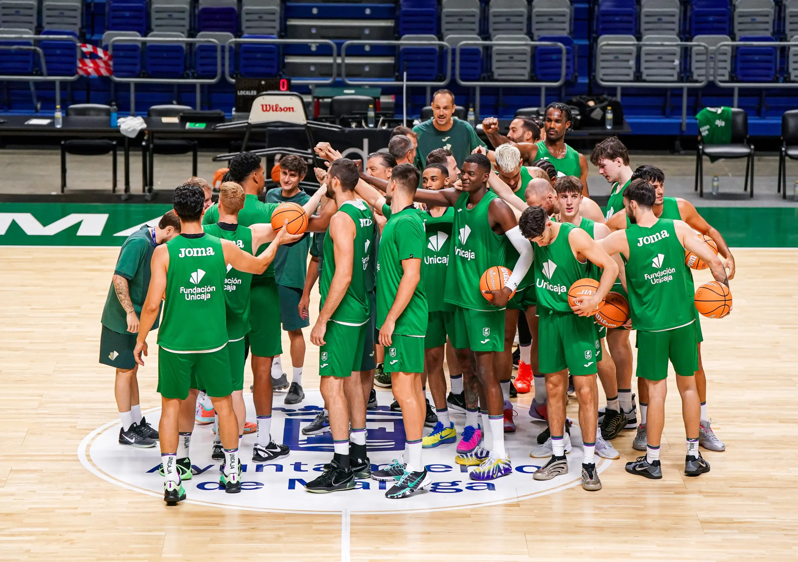 Radio Marca 17 1 - PRIMER ENTRENAMIENTO UNICAJA VIDORRETA