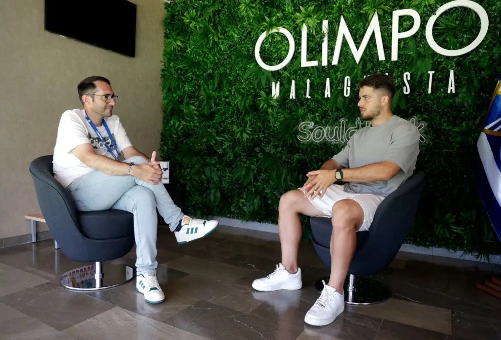 Dani Lorenzo: "Queremos ser el primer Málaga que gane en el Bernabéu" 1 Dani Lorenzo entrevista Juanje Fernández