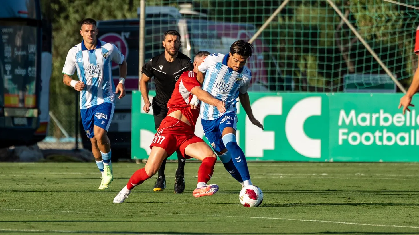 EL MÁLAGA CF ESTUDIA UNA CESIÓN DE PABLO ARRIAZA