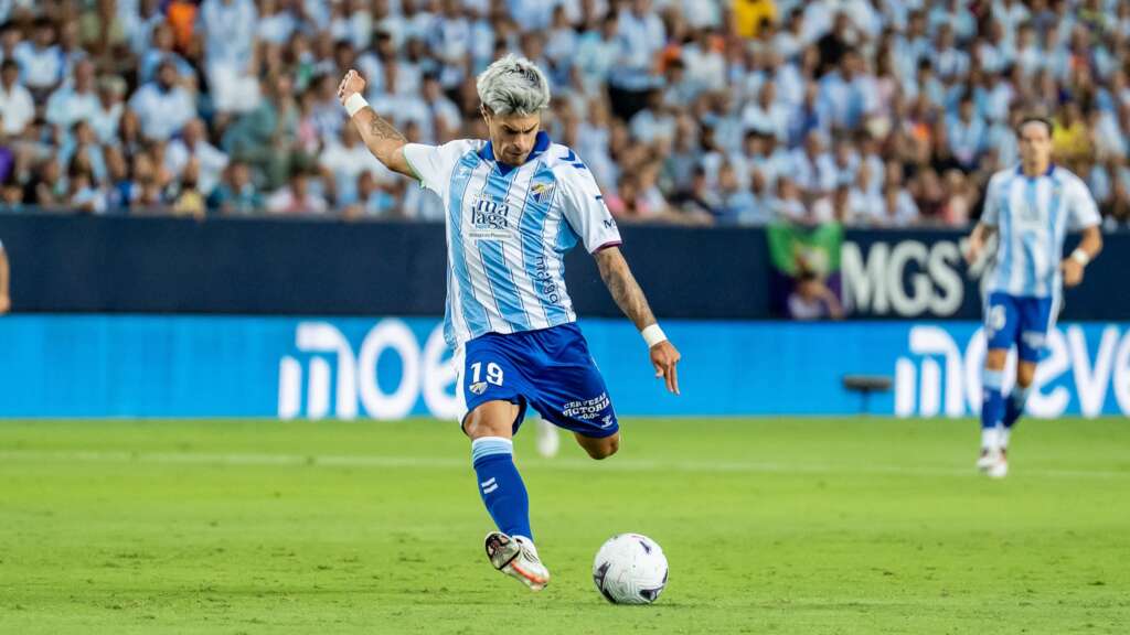 CRÓNICA Málaga CF - Deportivo de A Coruña | Punto de partida agridulce 1 juan cruz malaga cf deportivo coruna