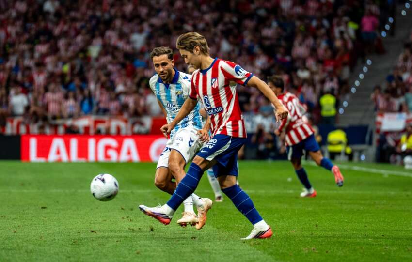 CRÓNICA | Kang-In Lee y Baena aguan el debut del 'Funes Buque' en el Metropolitano (2-0)