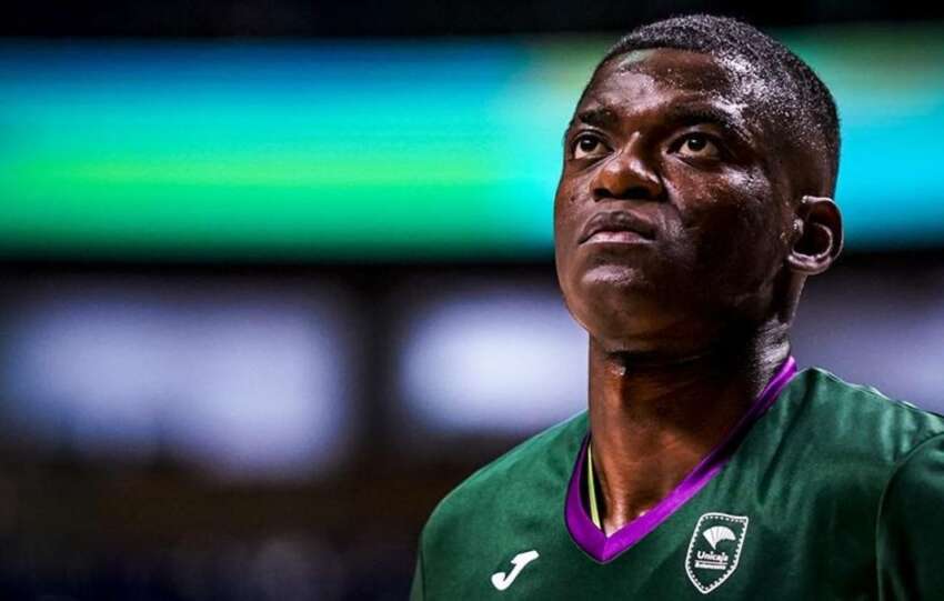 El Unicaja confirma tres meses de baja para Yannick Nzosa