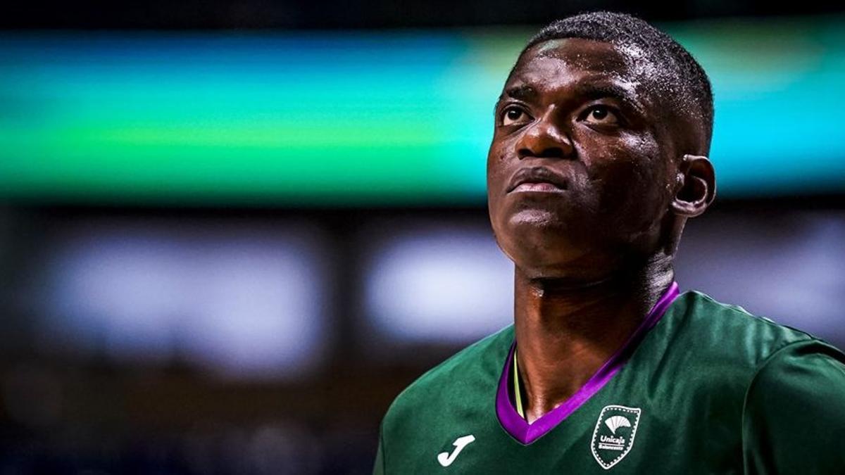 Radio Marca 16 El Unicaja confirma tres meses de baja para Yannick Nzosa