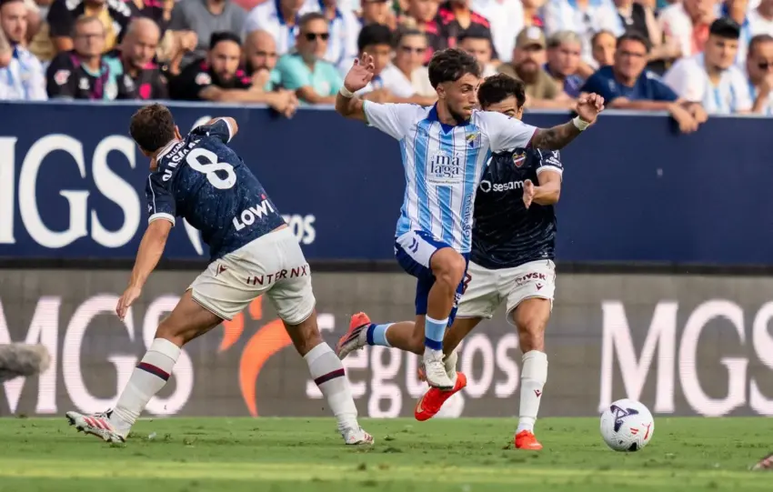 Málaga CF: Muchos kilómetros para tan pocos puntos