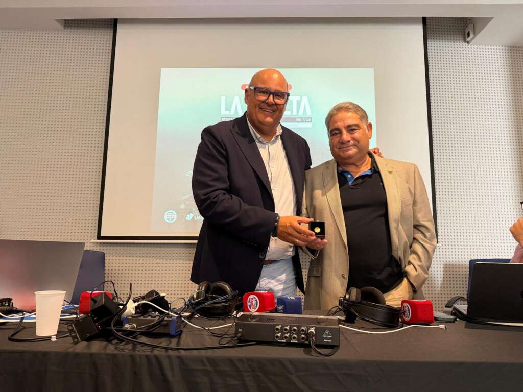 Jesús Lupiáñez: "Vélez-Málaga ha crecido mucho y lo sigue haciendo, tiene mucho movimiento social" 4 3 2