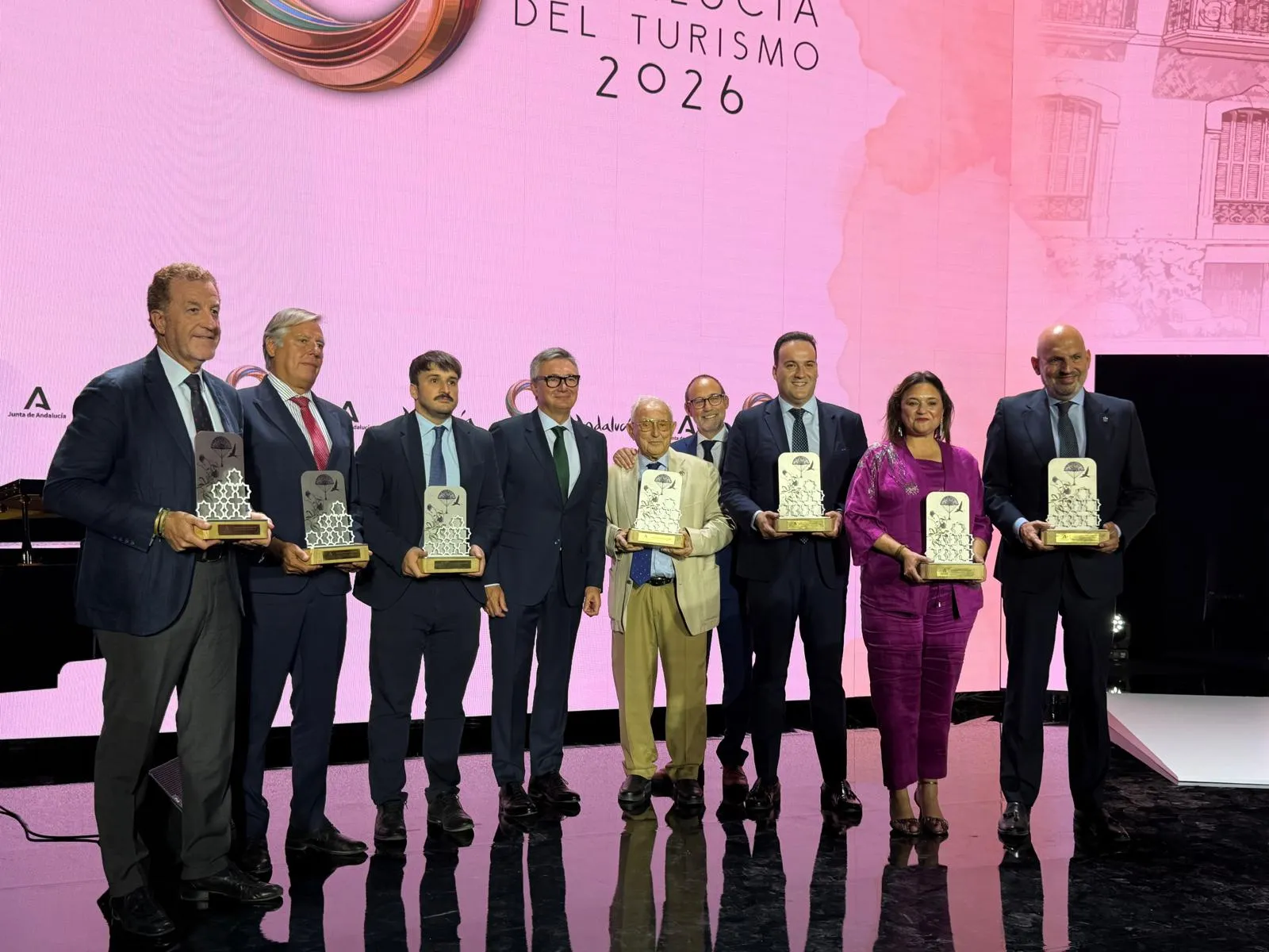 Torremolinos recibe el Premio Andalucía del Turismo 2026 como Destino Turístico Costero de Excelencia 4 50 - PREMIOS ANDALUCÍA TURISMO