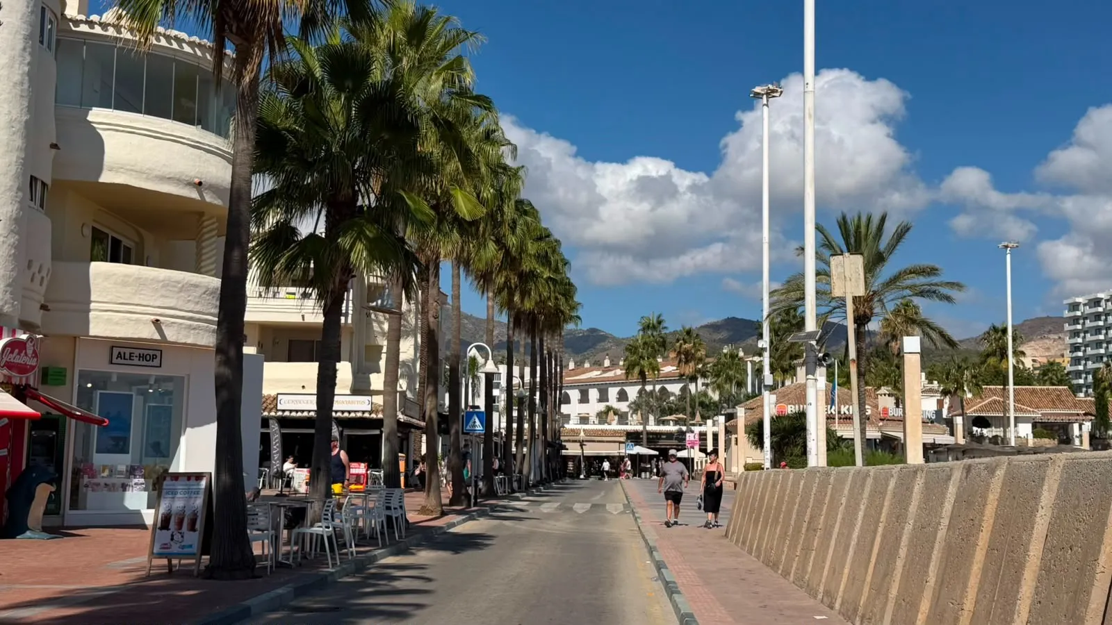 8 - CALLE FRAGATA BENALMÁDENA