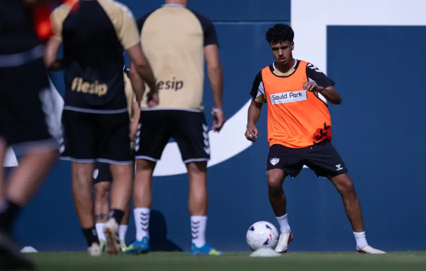Aznou entrenamiento Málaga CF