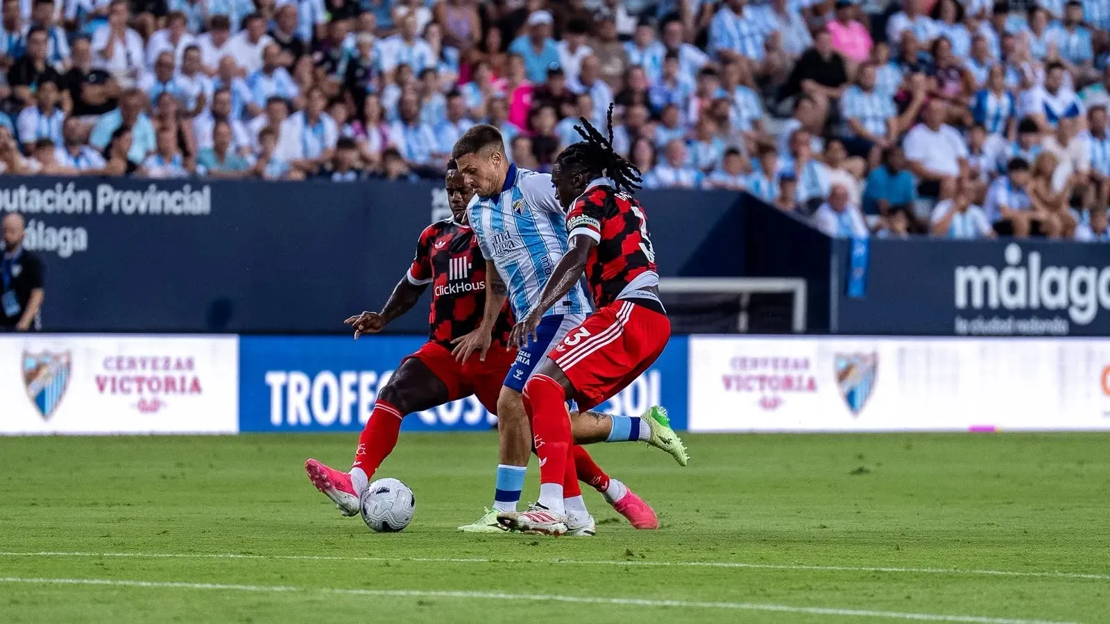 EL MÁLAGA CF BUSCA OTRA PRETEMPORADA EN EL PARÓN FIFA