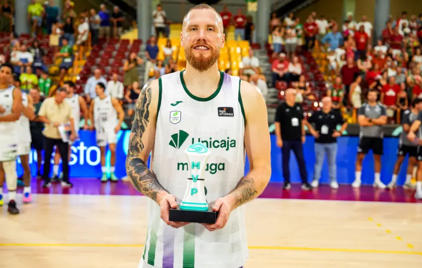 IGNAS BRAZDEIKIS LA SENSACIÓN DEL UNICAJA EN EL INICIO DE PRETEMPORADA