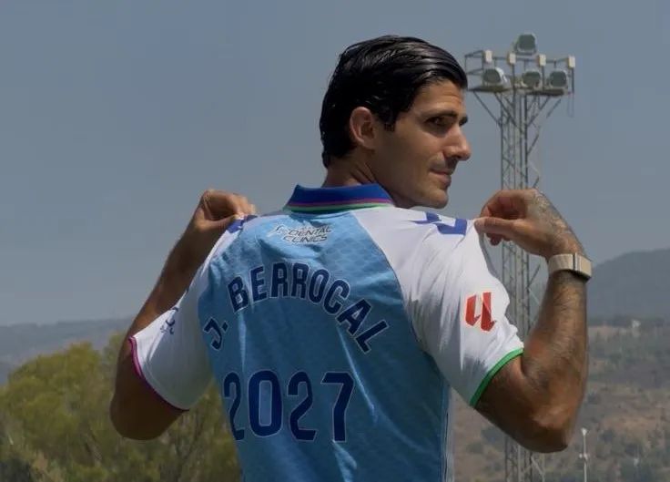 Juan Berrocal: "Cuando salió la oferta del Málaga, fue una prioridad para mí"