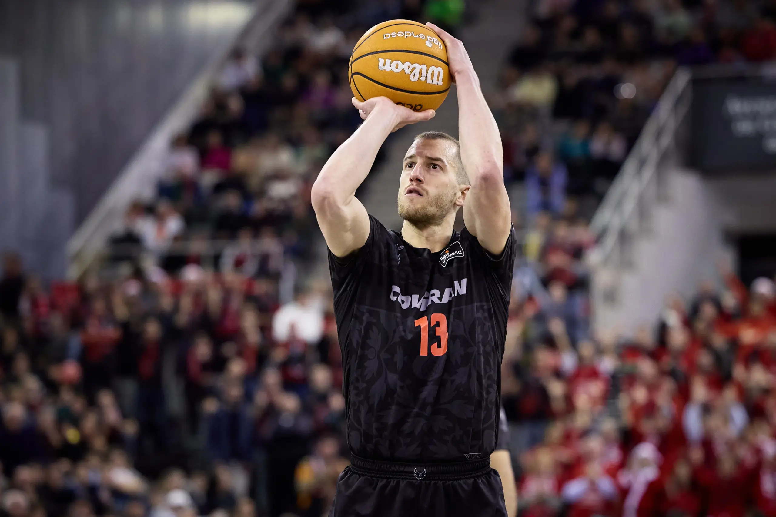 MATT THOMAS FICHA POR EL UNICAJA
