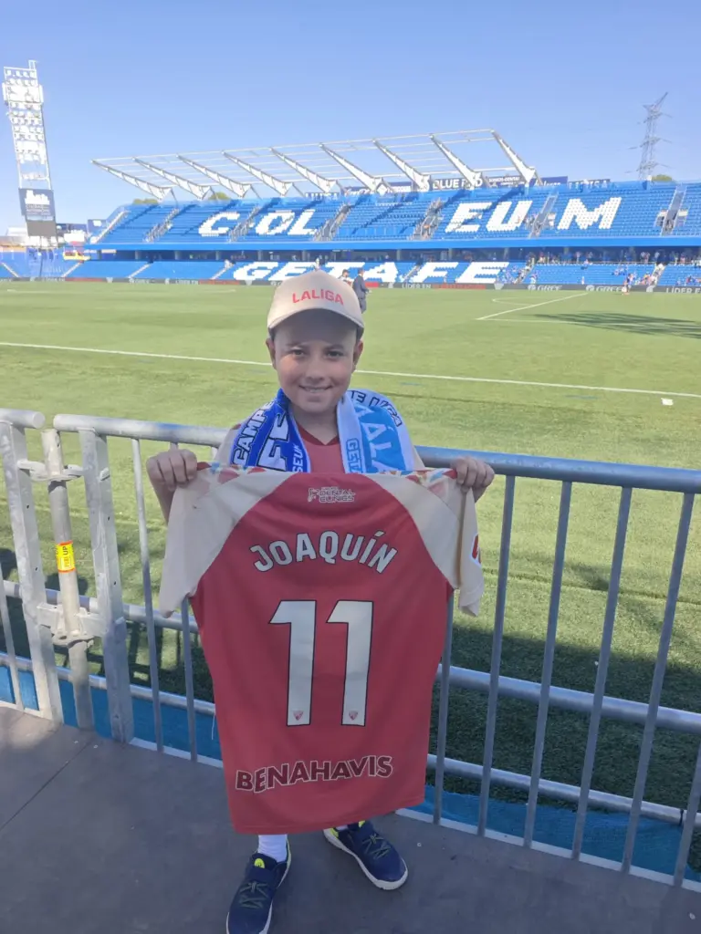 El bonito detalle de los jugadores del Málaga CF con Marcelo 8 WhatsApp Image 2026 09 21 at 17.54.43 11zon