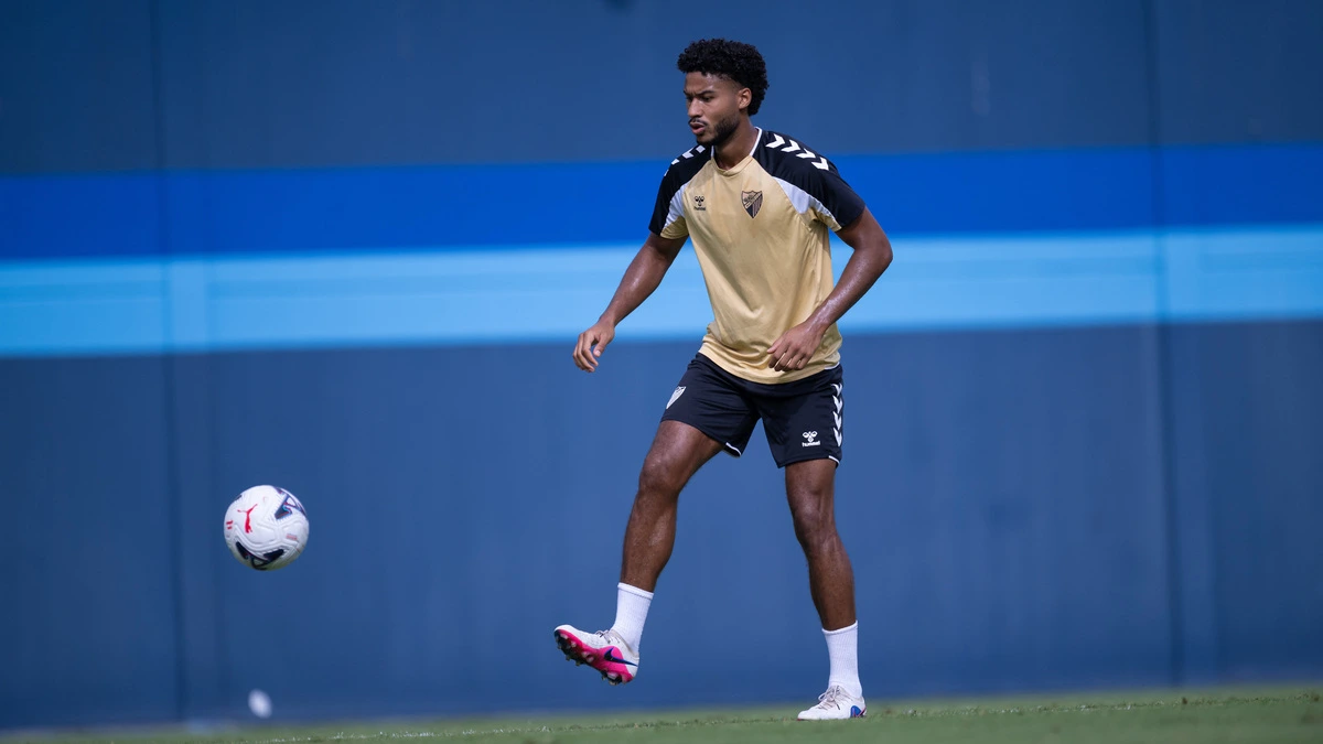 cajuste málaga cf entreno
