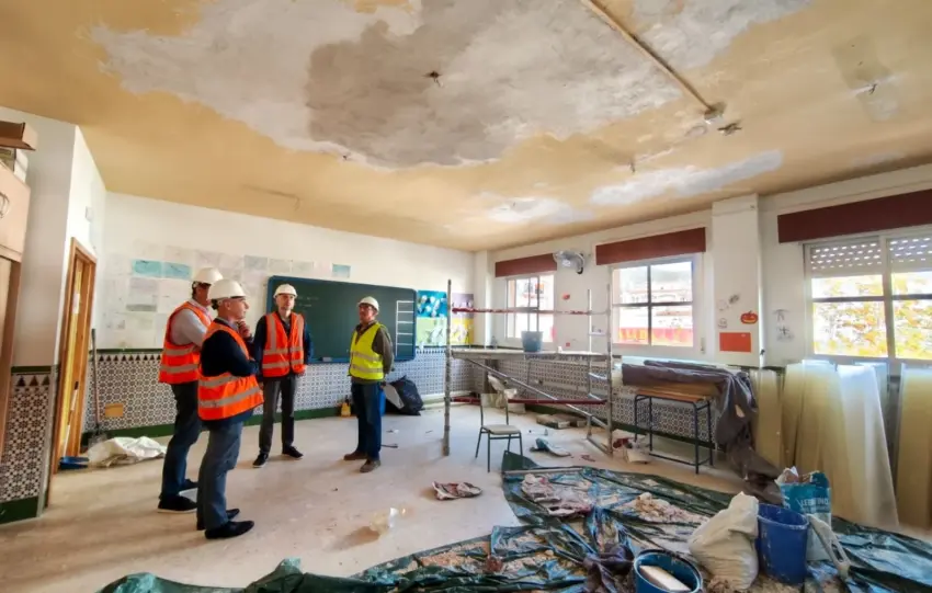 71 - OBRAS IMPERMEABILIZACIÓN CEIP LA PALOMA