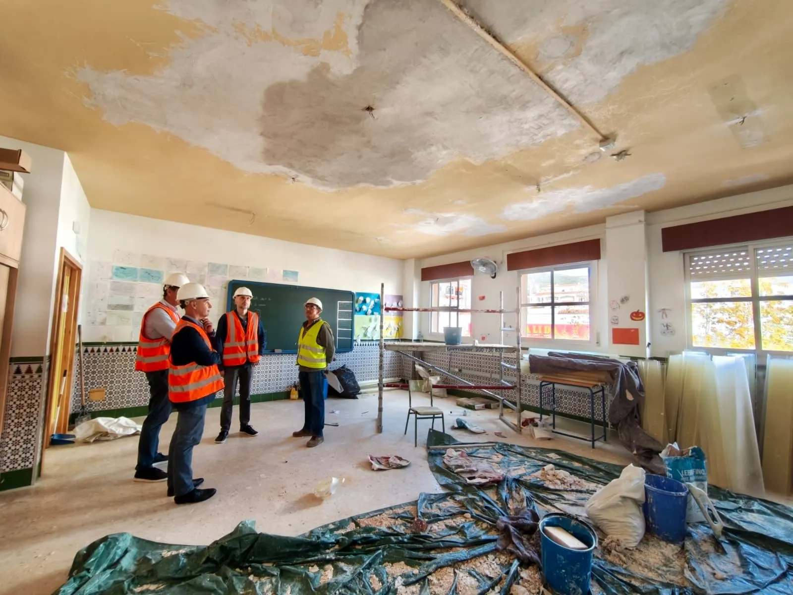 Radio Marca 38 71 - OBRAS IMPERMEABILIZACIÓN CEIP LA PALOMA