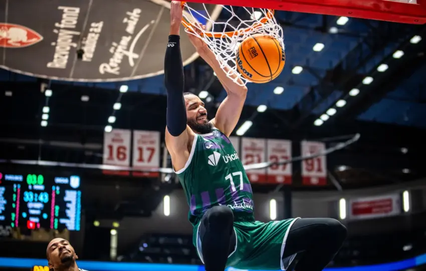 CRÓNICA DEL PARDUBICE 63-79 UNICAJA