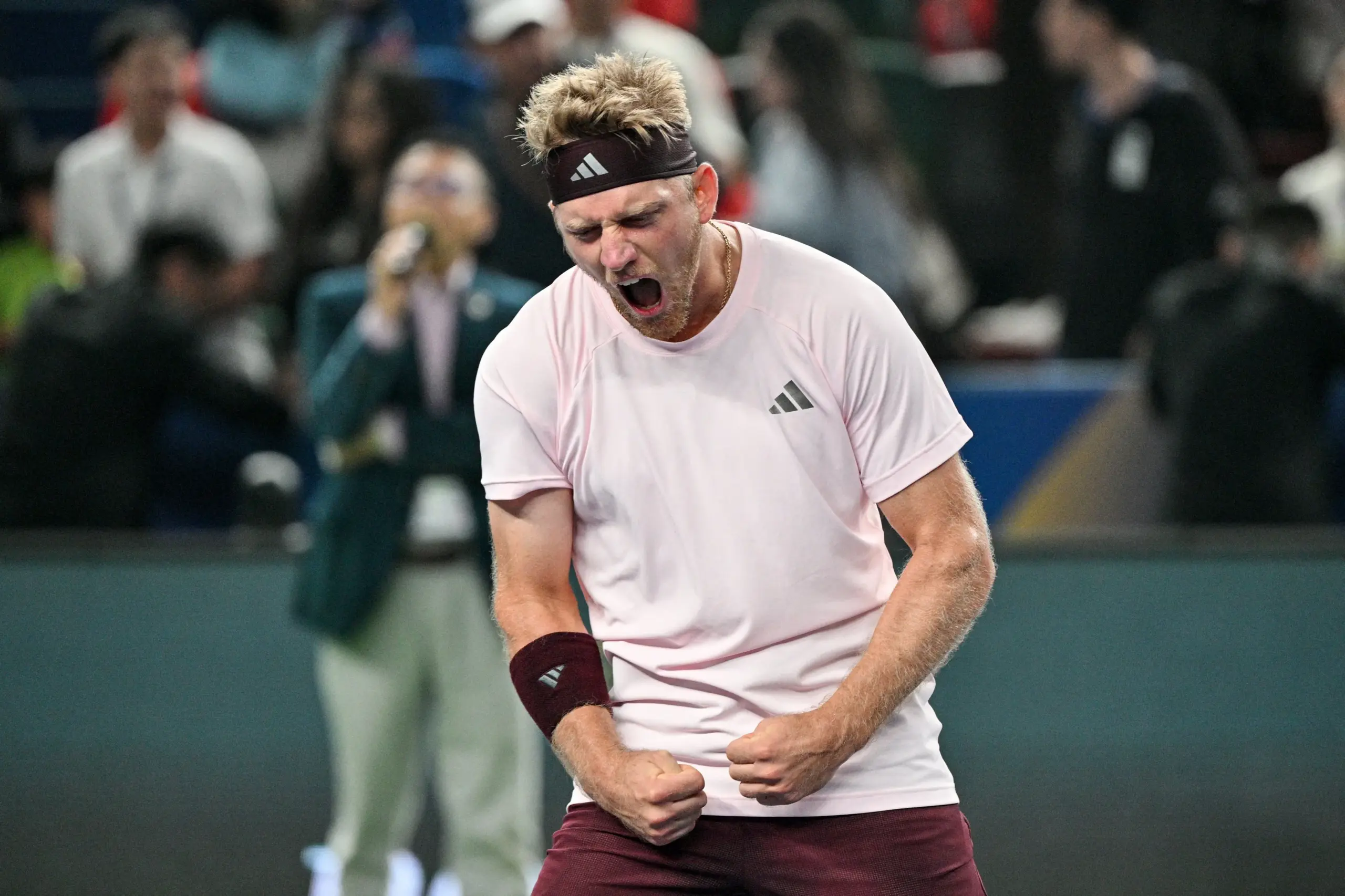 DAVIDOVICH SE CARGA A ZVEREV Y SE METE EN LA FINAL DEL MASTERS 1000 DE SHANGHAI