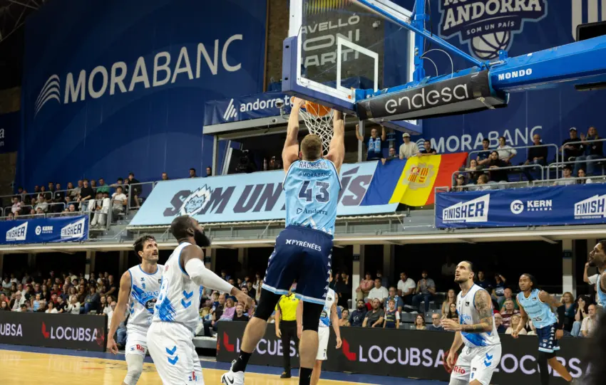 EL RIO BREOGAN SE MEDIRÁ AL UNICAJA TRAS PERDER SU IMBATIBILIDAD EN ANDORRA