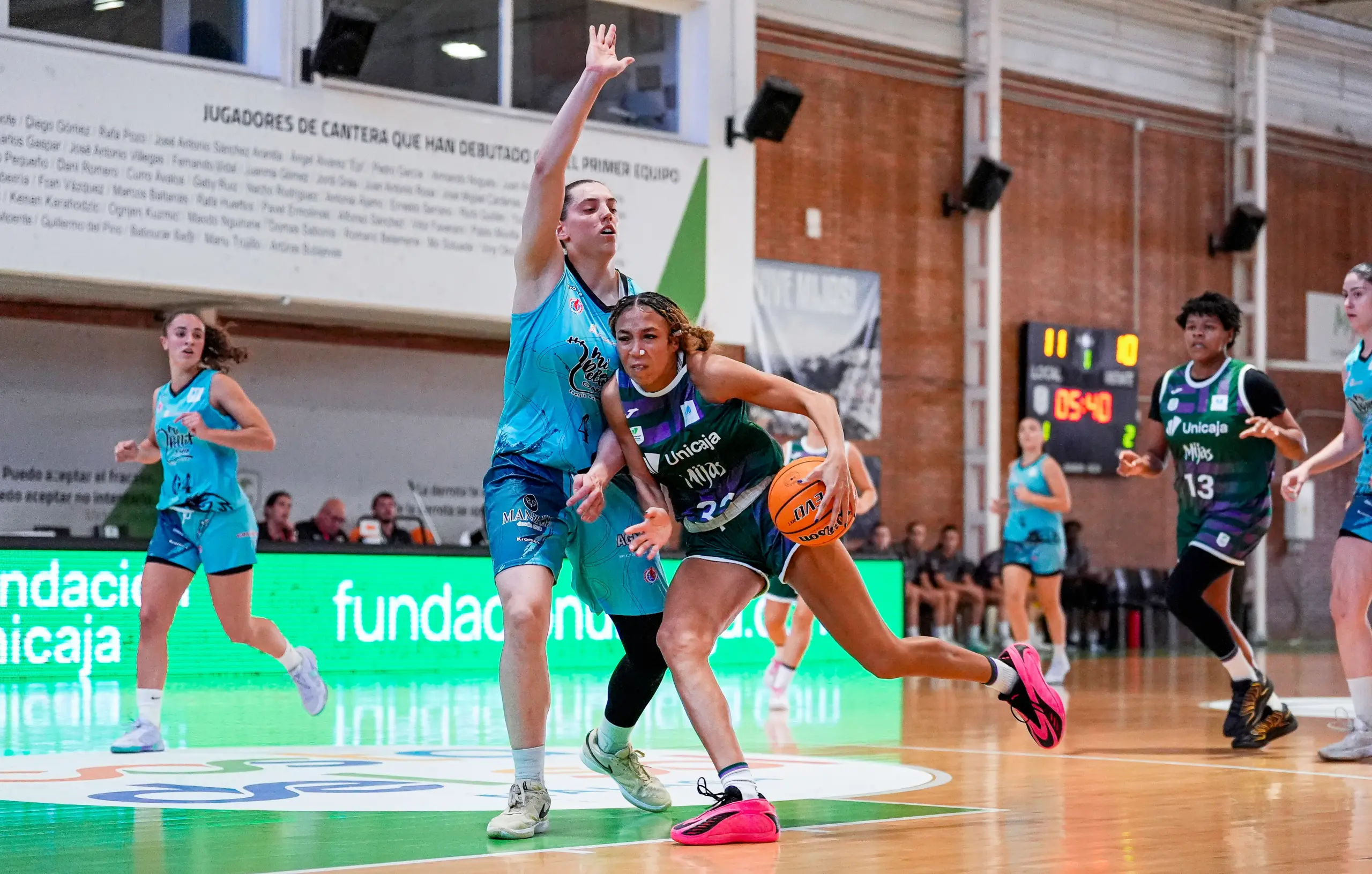 FINAL CRUEL PARA EL UNICAJA MIJAS ANTE EL LEÓN