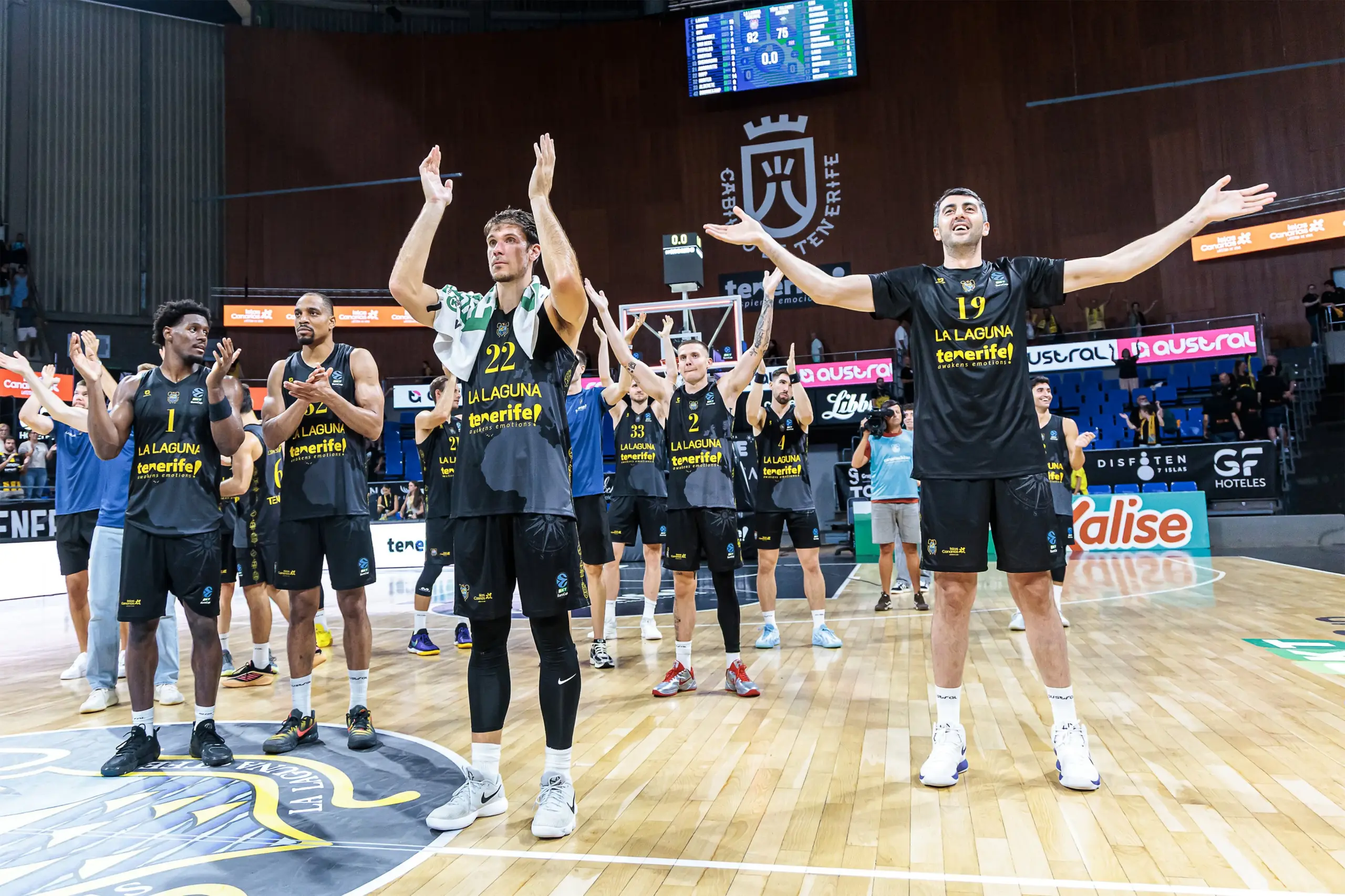 LA LAGUNA TENERIFE SE ESTRENA CON VICTORIA EN LA EUROCUP Y YA PIENSA EN EL UNICAJA