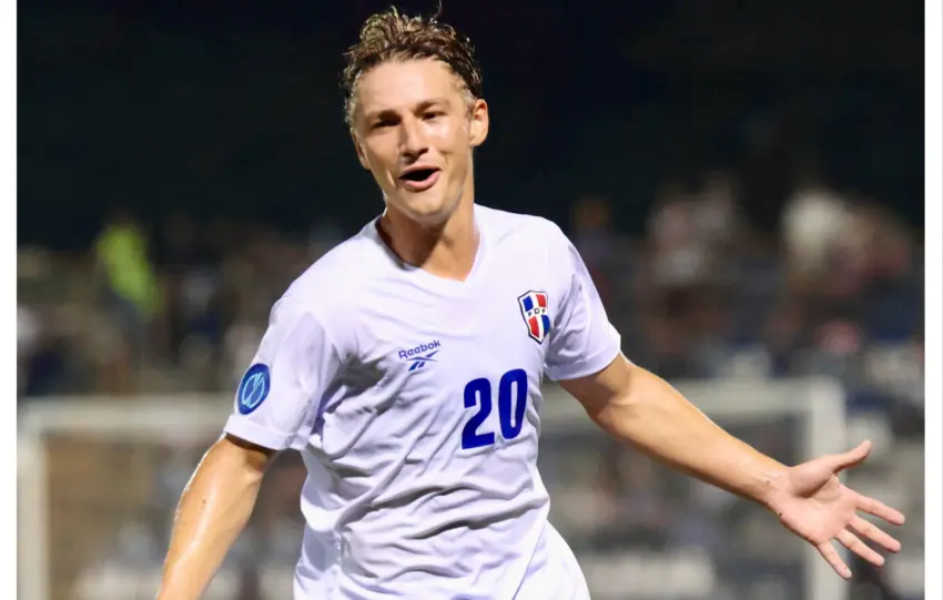 LUCAS BRETÓN GOLEADOR EN EL TRIUNFO DE LA REPÚBLICA DOMINICANA EN NICARAGUA