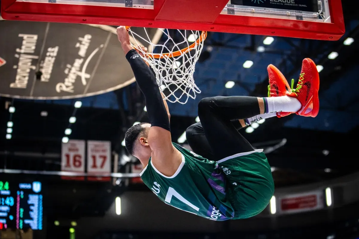 Radio Marca 19 Resumen del KVIS Pardubice vs Unicaja: jornada 2 Basketball Champions League 26-27