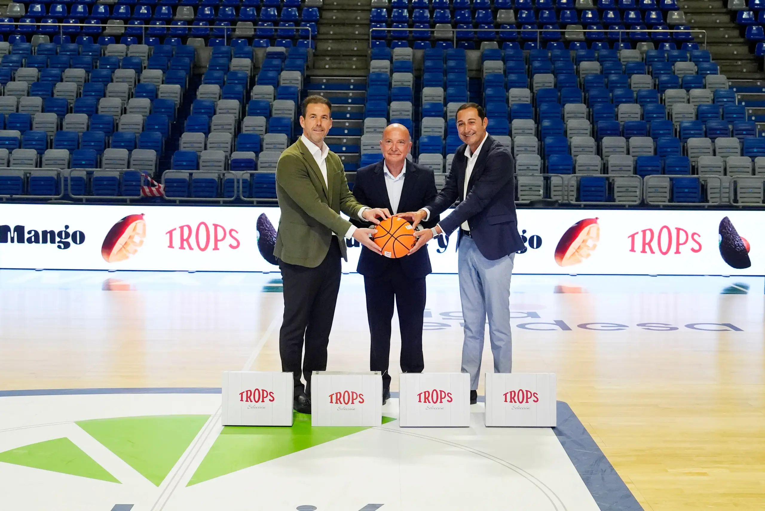 TROPS Y UNICAJA BALONCESTO LLEGAN A UN ACUERDO