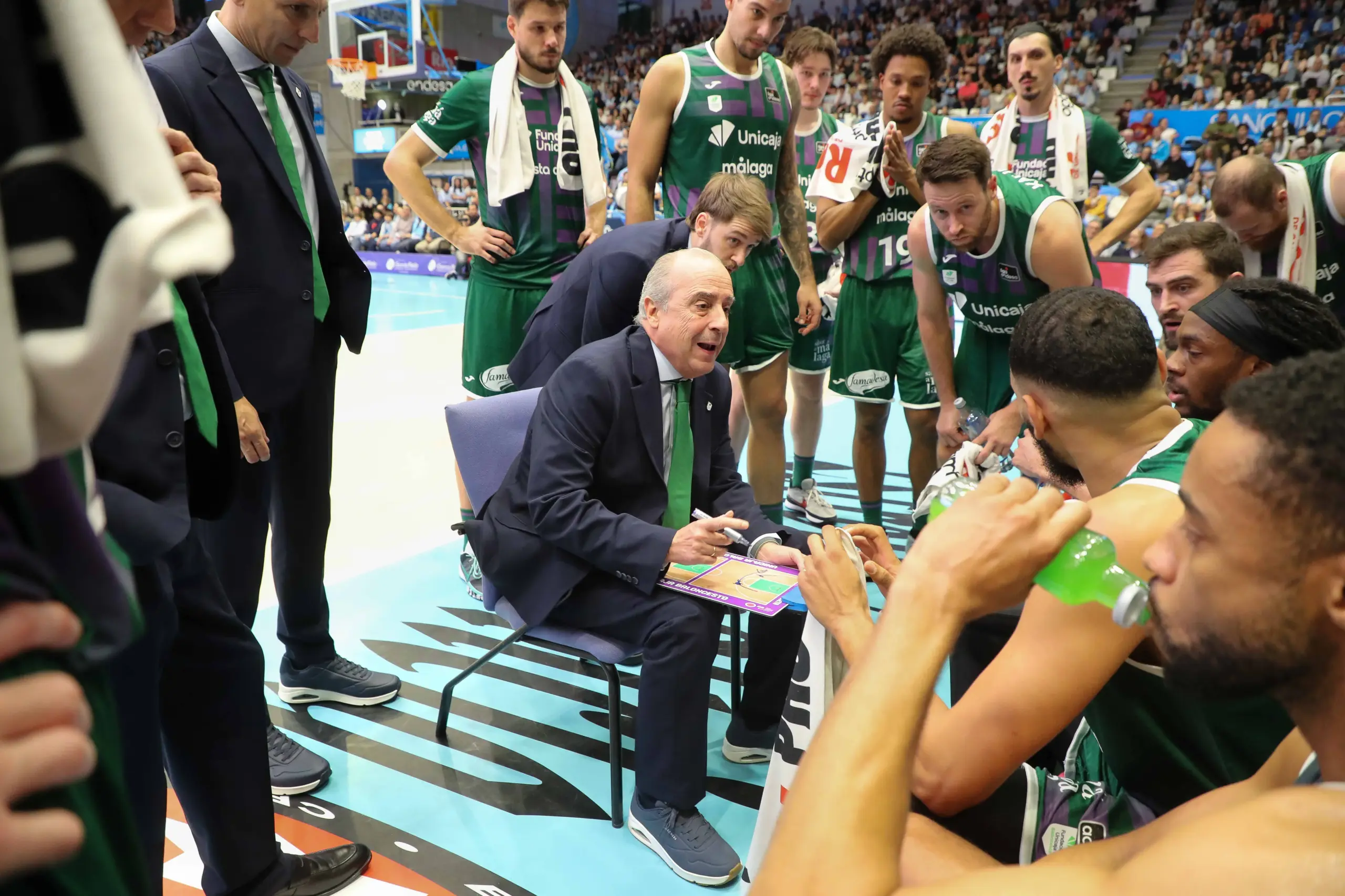 Txus Vidorreta: "Nuestra defensa y primer tiempo han sido de baloncesto de súper élite"
